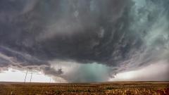 Super Typhoon Yagi Bawa Hujan Deras ke China Selatan Menjelang Mendarat